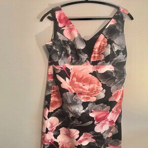 Le Chateau Floral Sleeveless Dress Sixe XL